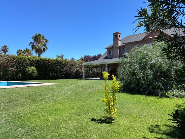 Casa en Alquiler en Lujan de Cuyo, Mendoza