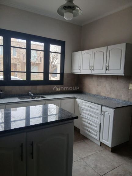 Casa en Alquiler en Guaymallen, Mendoza