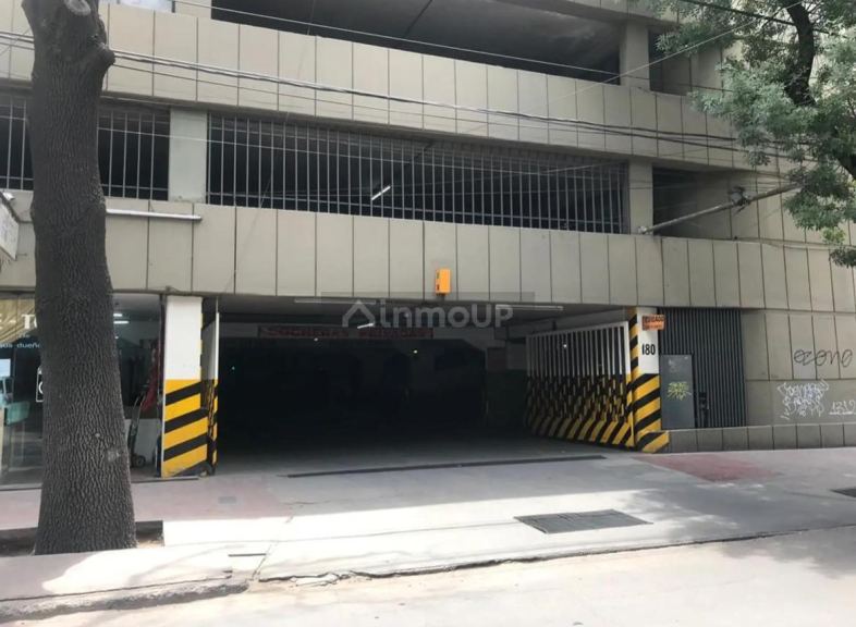 Cochera en Venta en Capital, Mendoza
