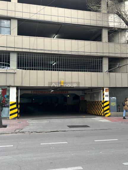 Cochera en Venta en Capital, Mendoza
