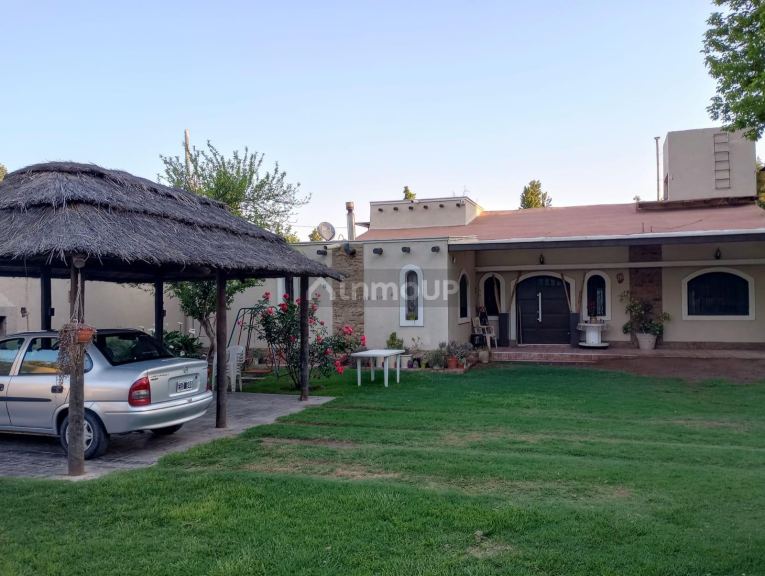 Casa en Venta en Guaymallen, Mendoza