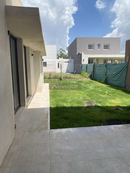 Casa en Alquiler en Lujan de Cuyo, Mendoza