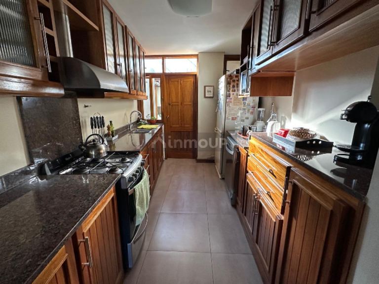 Casa en Venta en Capital, San Juan - USD 470.000 | Inmoup - 8