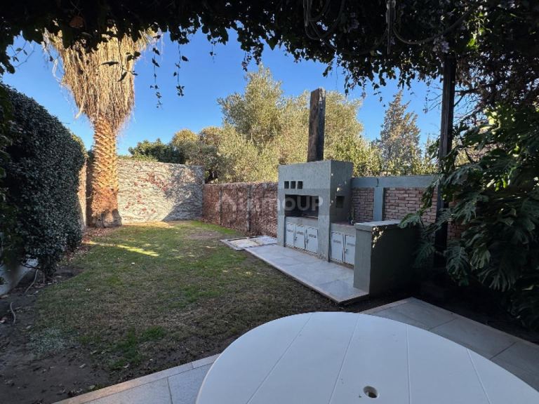 Casa en Venta en Capital, San Juan - USD 470.000 | Inmoup - 14