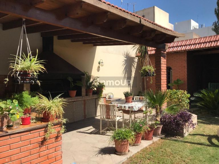 Casa en Venta en Capital, San Juan