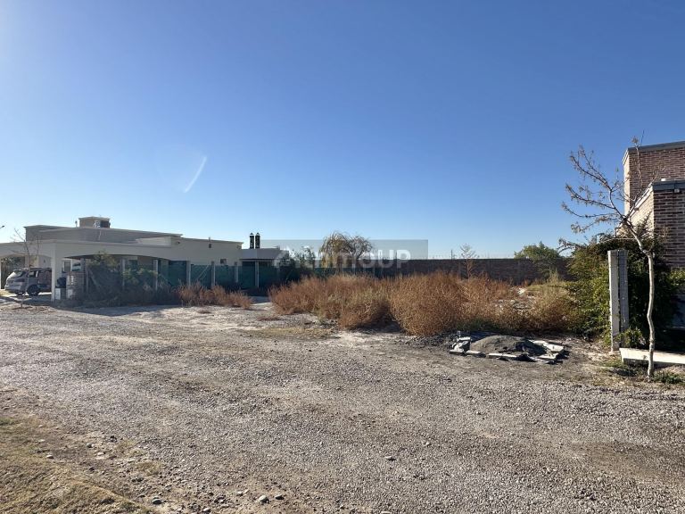 Terreno en Venta en Santa Lucia, San Juan