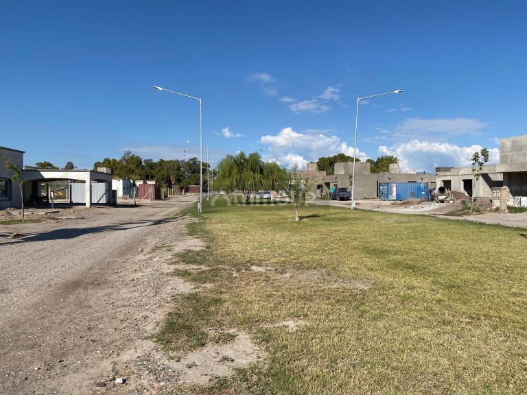 Terreno en Venta en Santa Lucia, San Juan