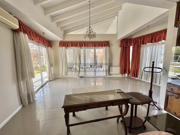Casa en Alquiler en Rivadavia, San Juan