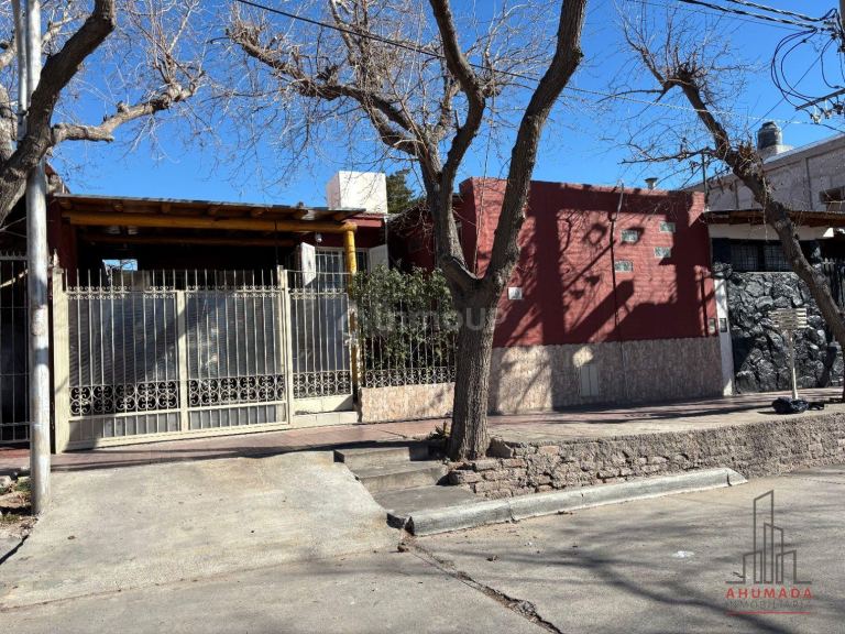 Casa en Venta en Las Heras, Mendoza