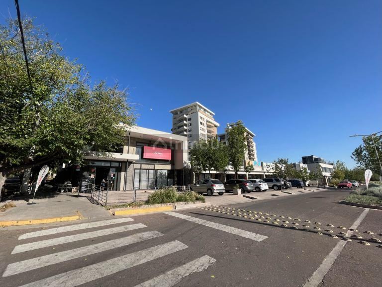 Local Comercial en Venta en Capital, Mendoza