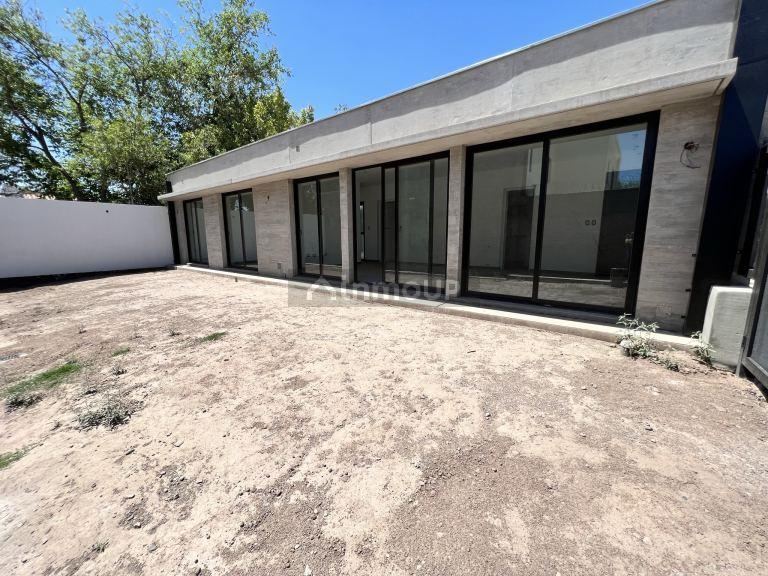 Casa en Venta en Capital, Mendoza