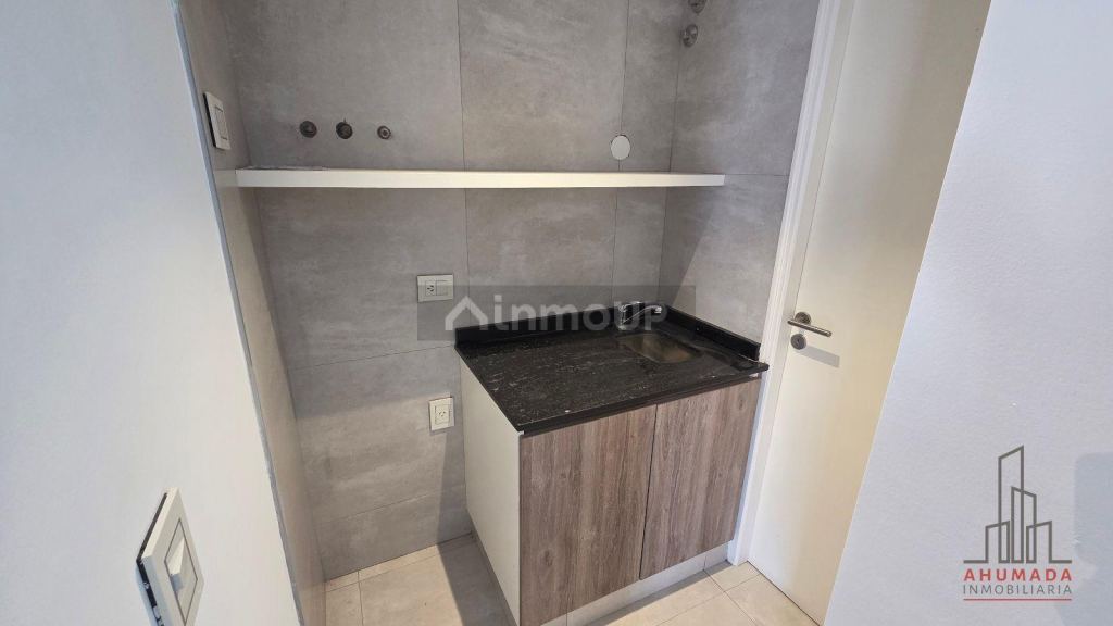 Oficina en Alquiler en Capital, Mendoza