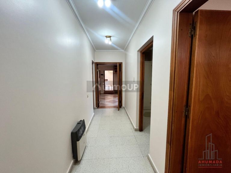 Casa en Alquiler en Capital, Mendoza