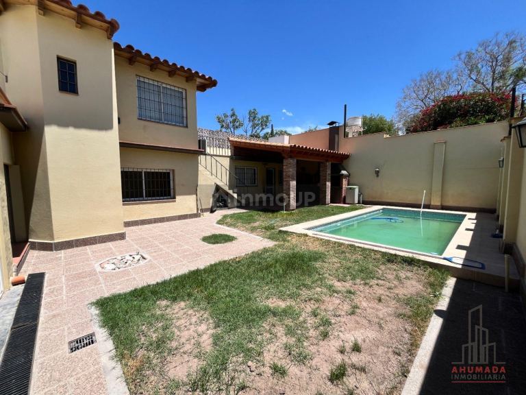 Casa en Alquiler en Capital, Mendoza