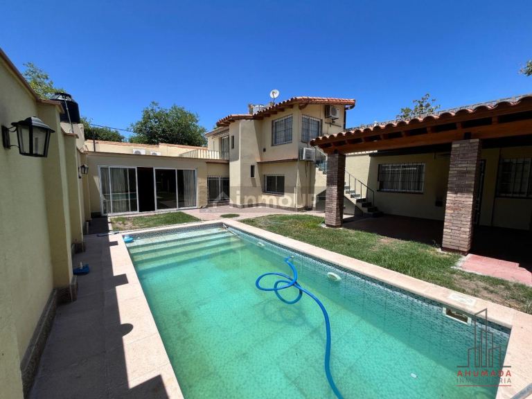 Casa en Alquiler en Capital, Mendoza