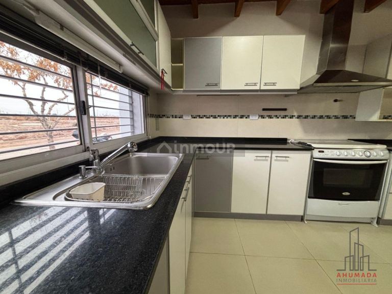 Casa en Venta en Maipu, Mendoza