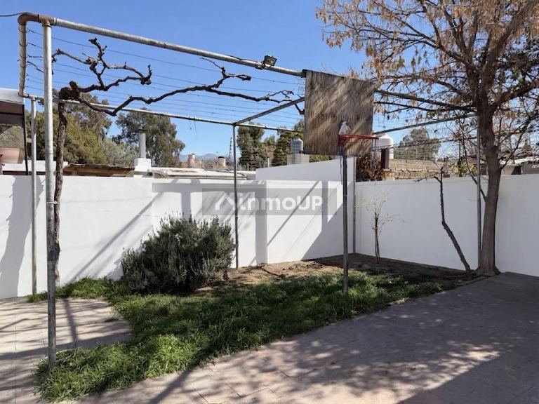 Casa en Alquiler en Godoy Cruz, Mendoza