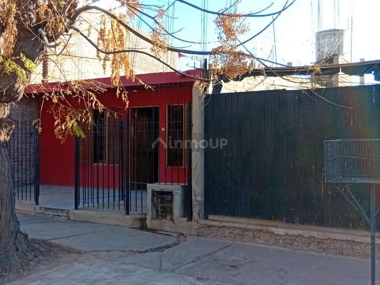 Casa en Venta en Guaymallen, Mendoza