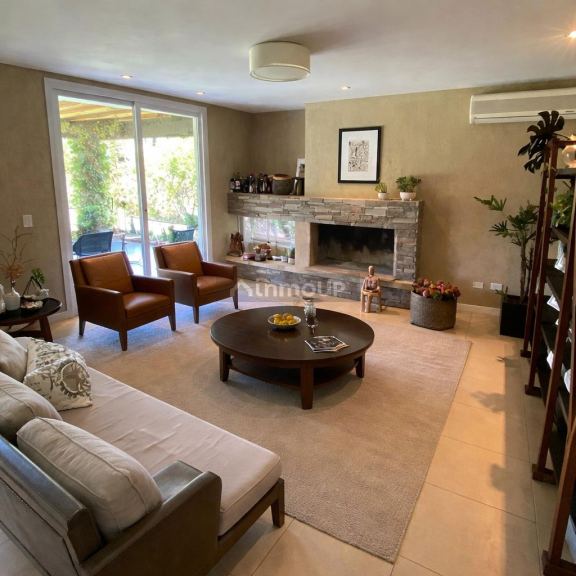 Casa en Venta en Lujan de Cuyo, Mendoza