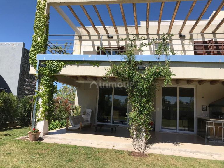 Casa en Venta en Lujan de Cuyo, Mendoza
