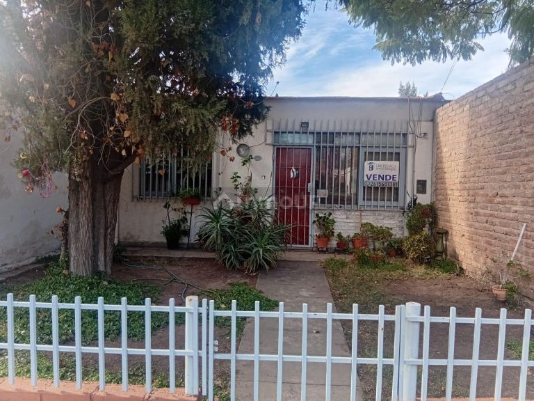 Casa en Venta en Guaymallen, Mendoza