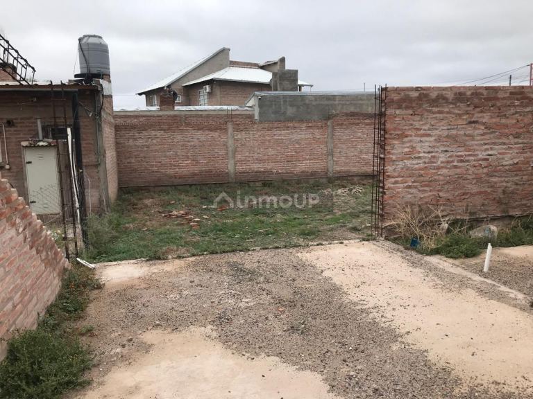 Casa en Alquiler en General Roca, Rio Negro