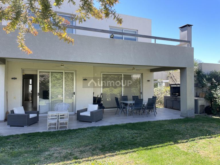 Casa en Venta en Capital, Mendoza
