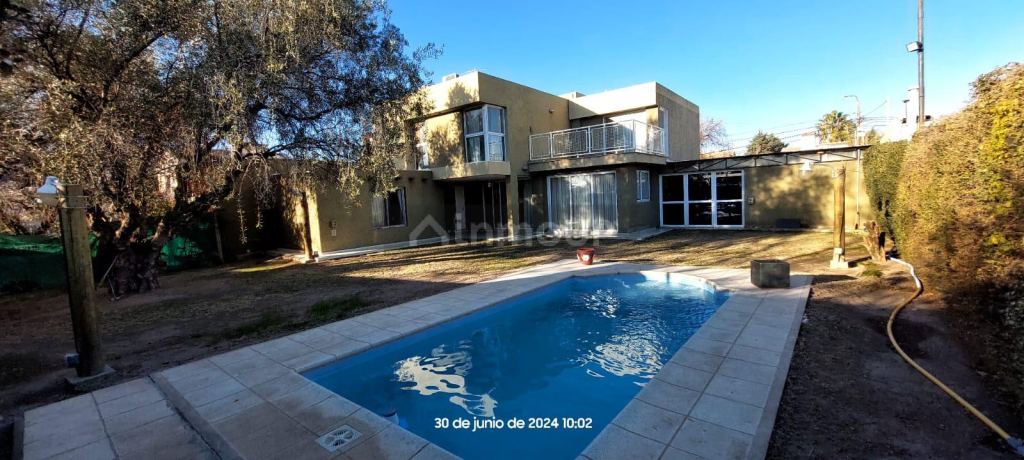 Casa en Venta en Guaymallen, Mendoza