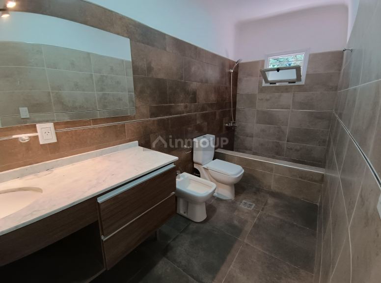 Casa en Alquiler en Maipu, Mendoza