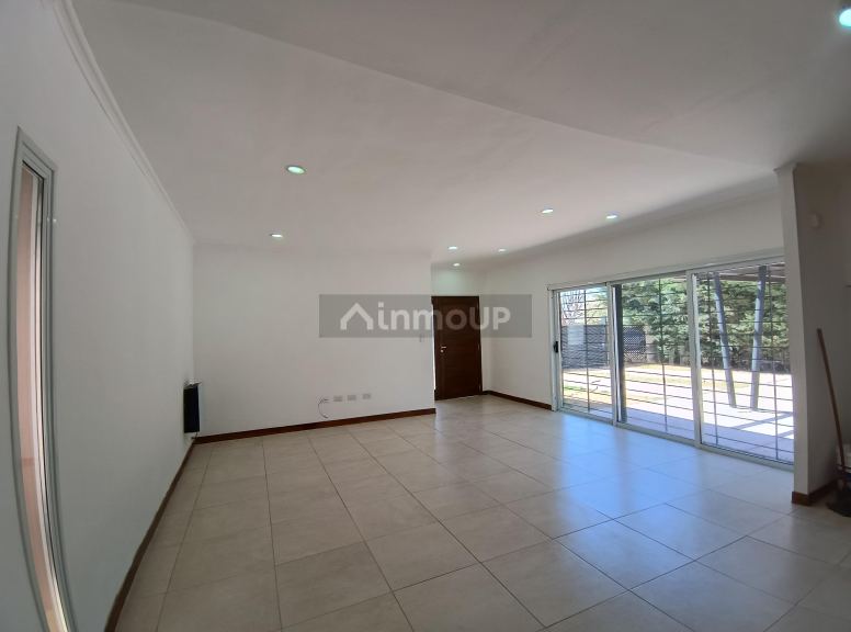Casa en Alquiler en Maipu, Mendoza