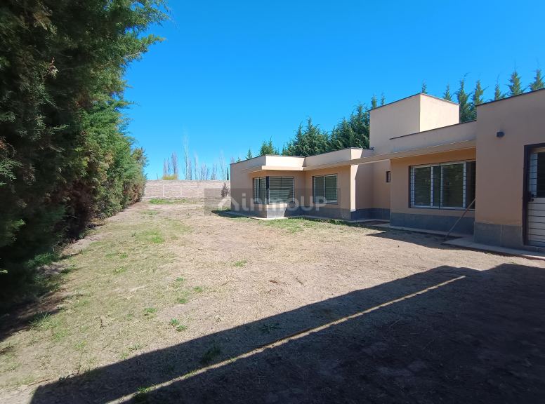 Casa en Alquiler en Maipu, Mendoza