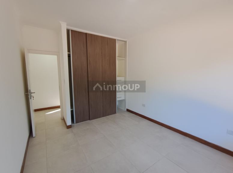 Casa en Alquiler en Maipu, Mendoza