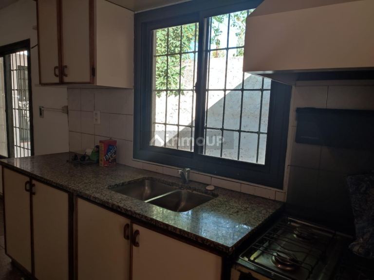 Casa en Alquiler en Guaymallen, Mendoza