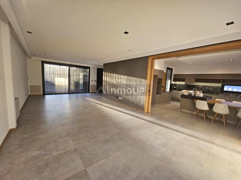 Casa en Venta en Guaymallen, Mendoza - USD 450.000 | Inmoup - 6