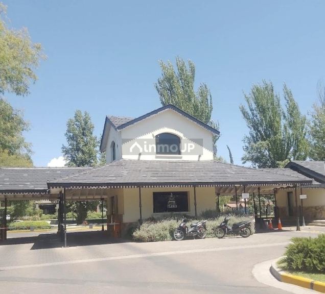 Guaymallen Las cañas casi Gutierrez/ Estrada ( entrada aux)