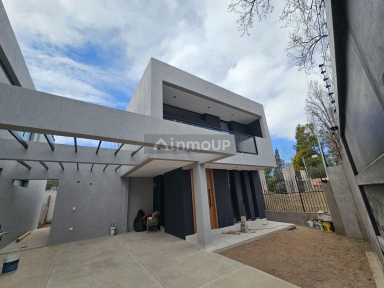 Casa en Venta en Maipu, Mendoza
