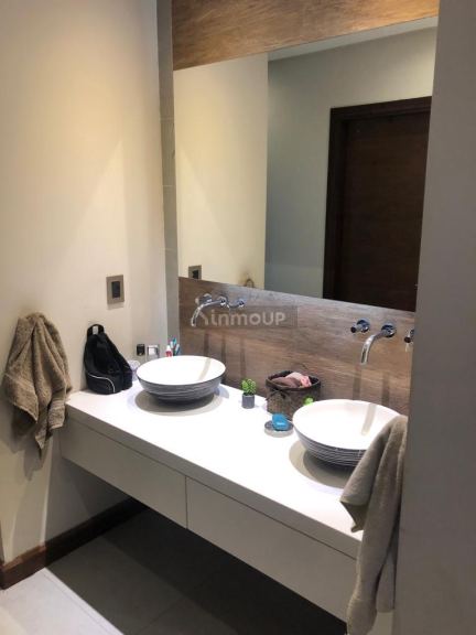 Casa en Venta en Guaymallen, Mendoza