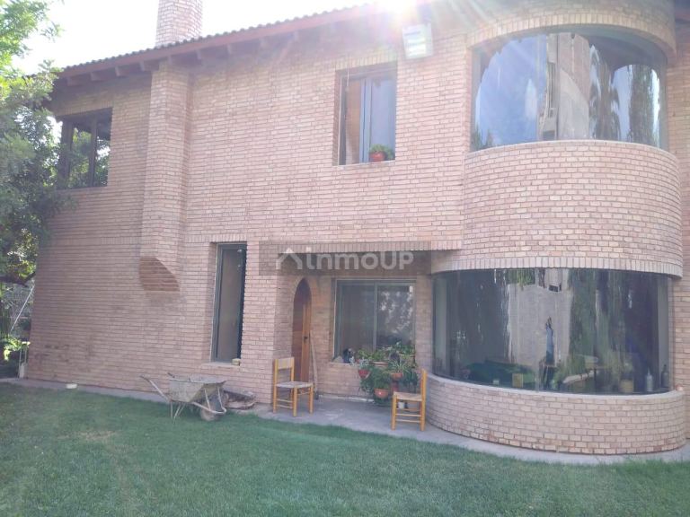 Casa en Venta en Guaymallen, Mendoza