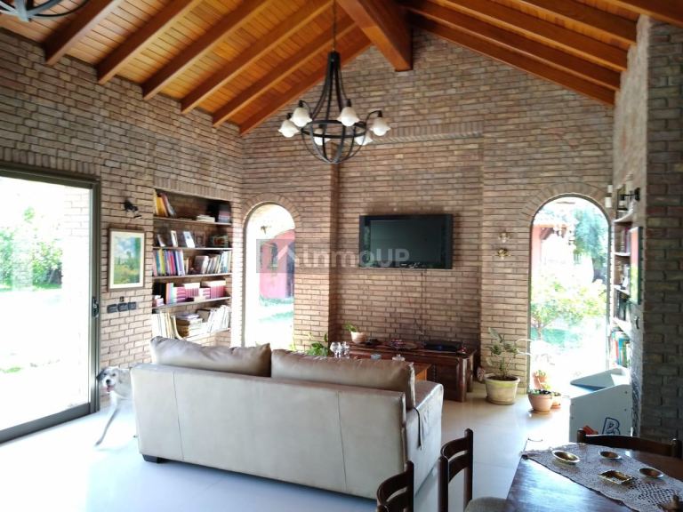 Casa en Venta en Guaymallen, Mendoza