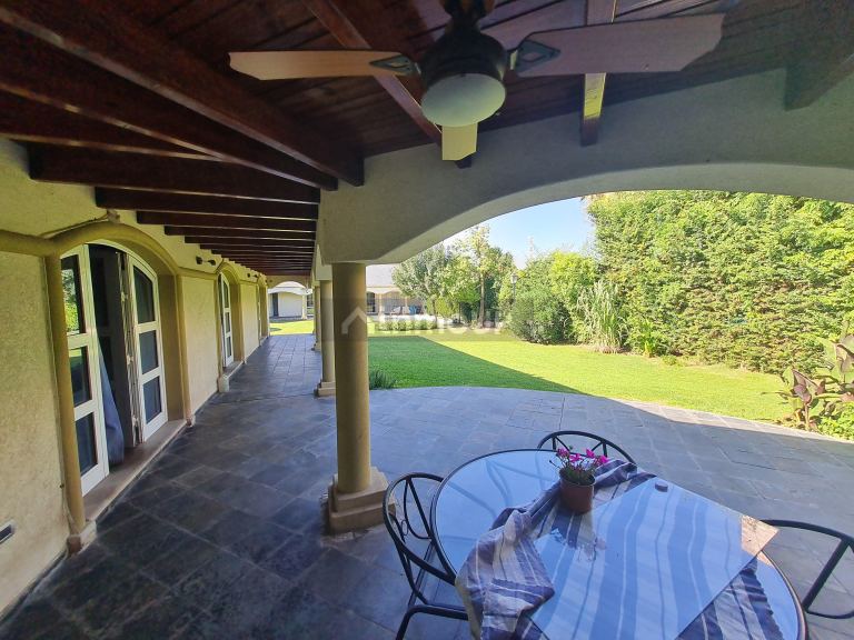Casa en Venta en Guaymallen, Mendoza