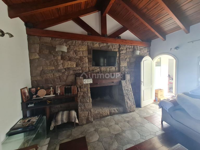 Casa en Venta en Guaymallen, Mendoza
