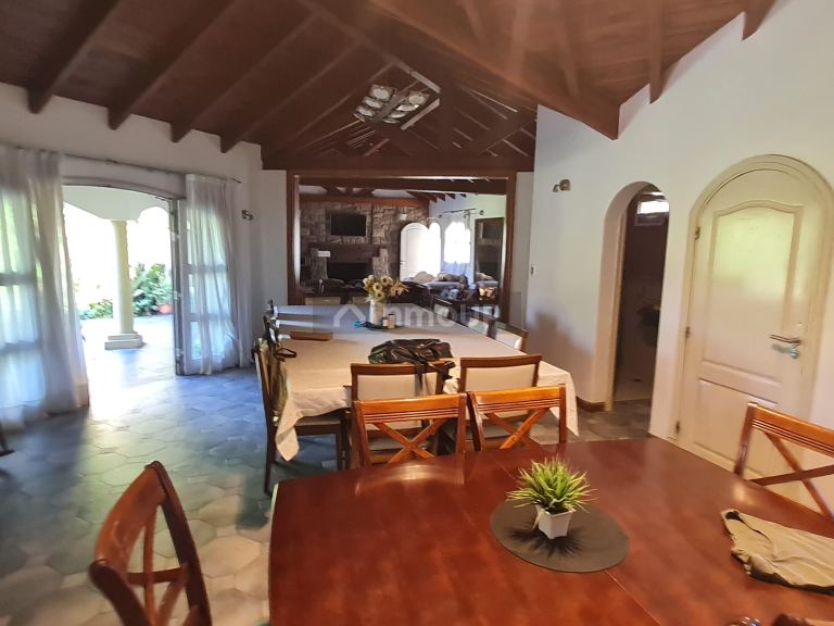 Casa en Venta en Guaymallen, Mendoza