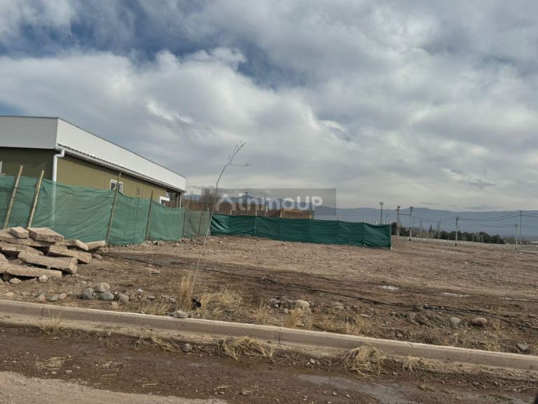 Lote en Venta en Maipu, Mendoza