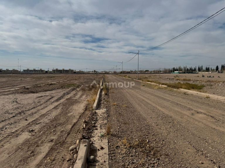 Lote en Venta en Maipu, Mendoza