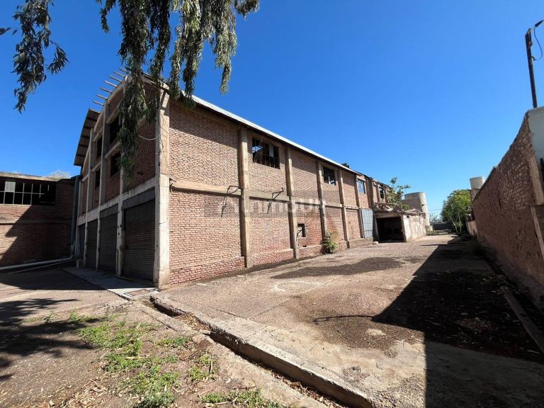 Galpon en Alquiler en Maipu, Mendoza