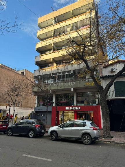 Oficina en Alquiler en Capital, Mendoza