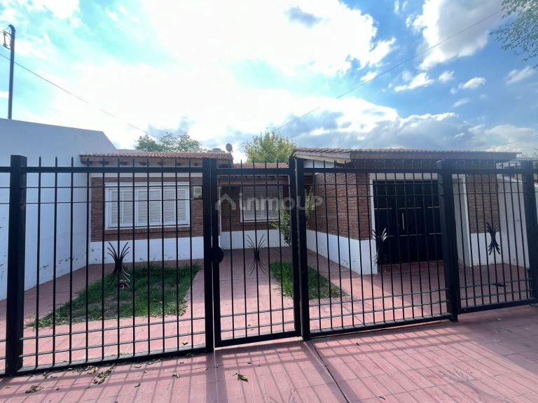Casa en Alquiler en Godoy Cruz, Mendoza