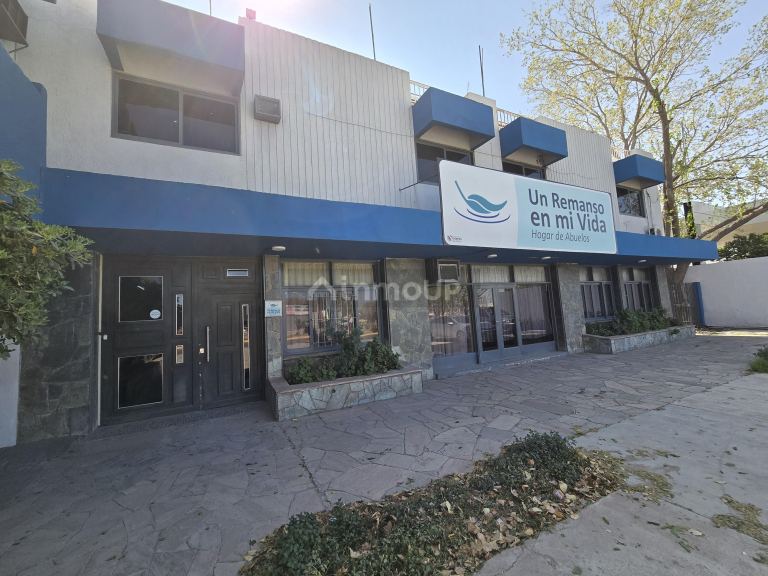 Hotel en Venta en San Martin, Mendoza
