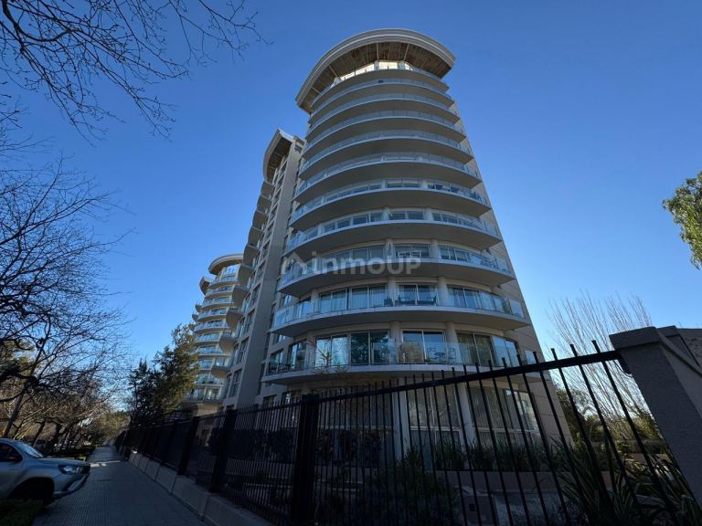 Capital Av. Boulogne Sur Mer N°200