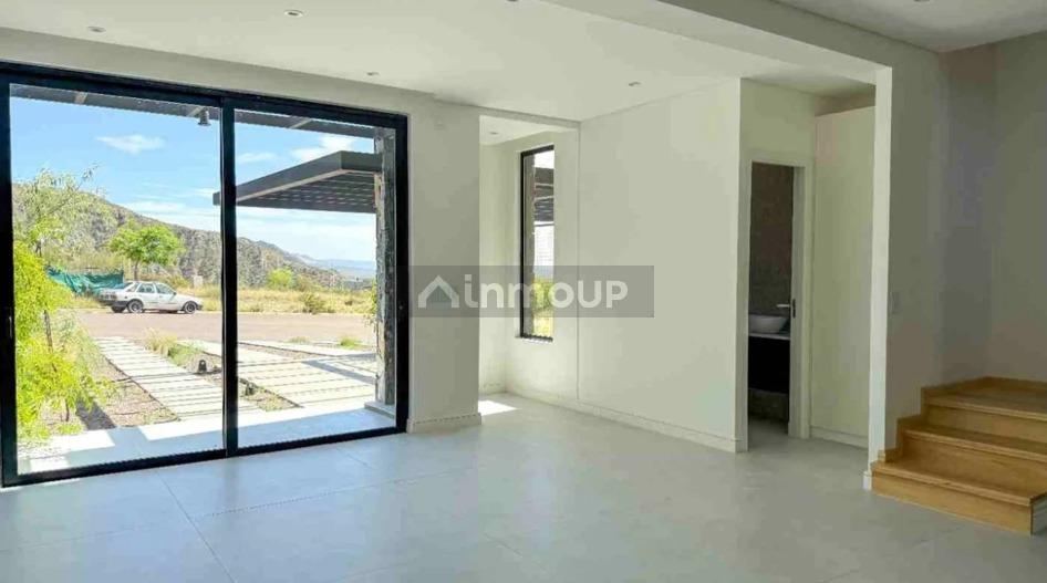 Duplex en Venta en Las Heras, Mendoza